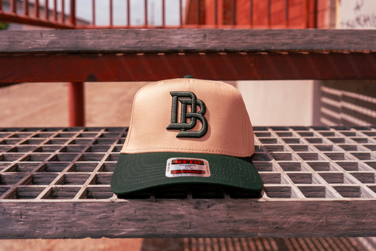 DB Classic – Tan / Forest Green Snapback